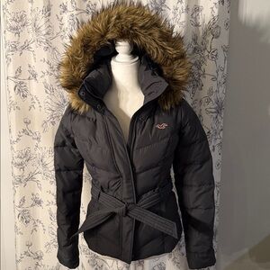 Like New Hollister 2000’s Down Fur Puffer Jacket Small